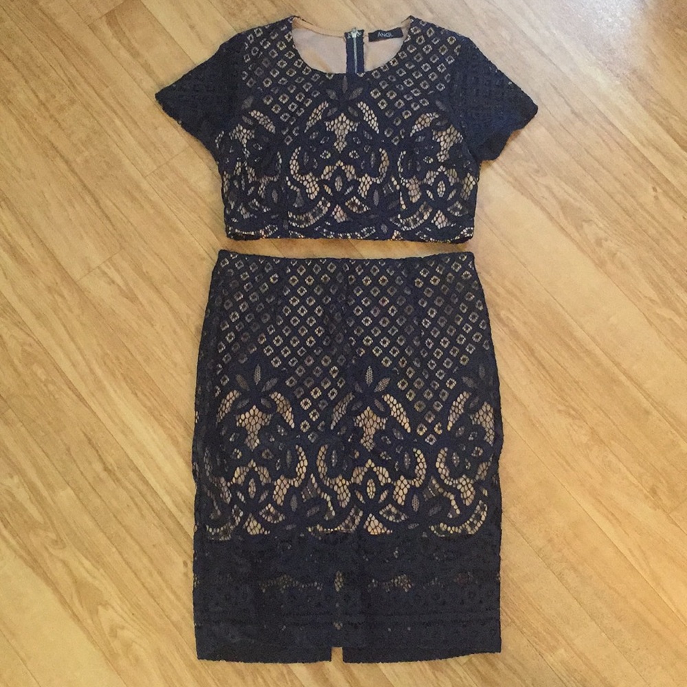 Crop top midi skirt set
